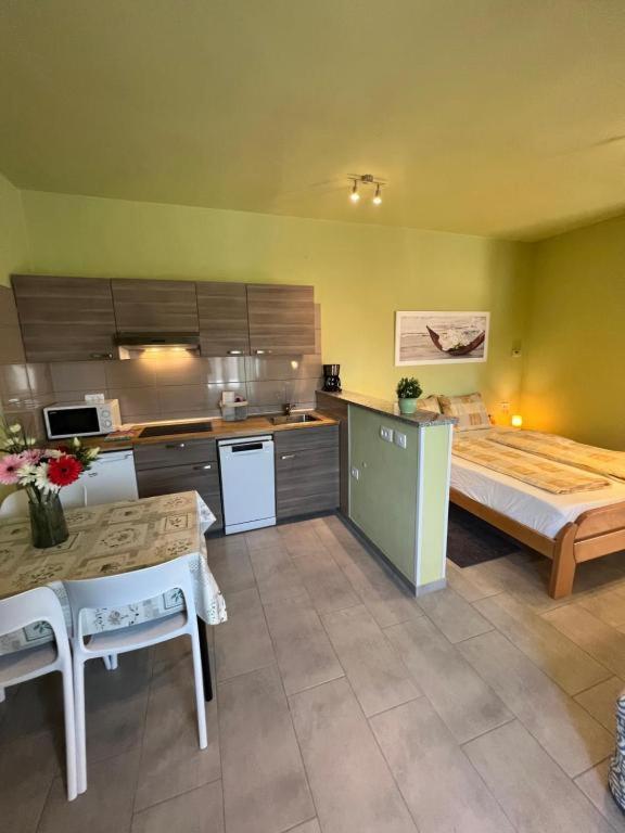 Apartma Juricich Portorož Exteriör bild